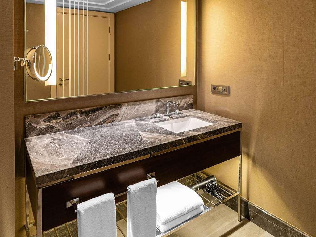 Moevenpick Hotel Tasken Szoba fotó